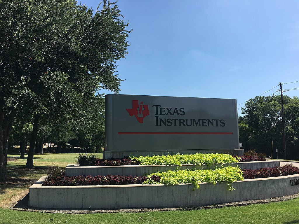 1024px-Texas_Instruments_Dallas_Headquarters_June_2018.jpg