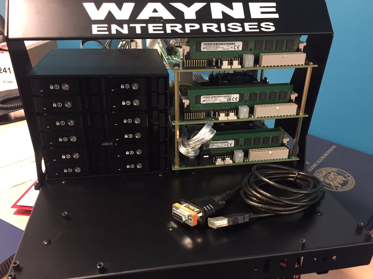 12 SSDs. 24 ARM cores..jpg